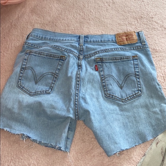 VINTAGE LEVI’S shorts - Picture 8 of 8